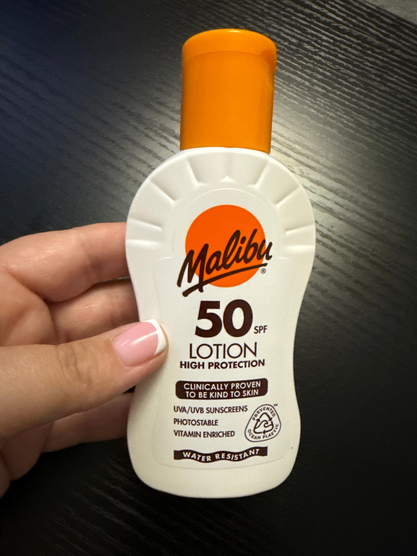 Malibu Sun SPF 50 Lotion, Very High Protection Sun Cream, Water Resistant, Vitamin E and Aloe Vera Extract, 100ml