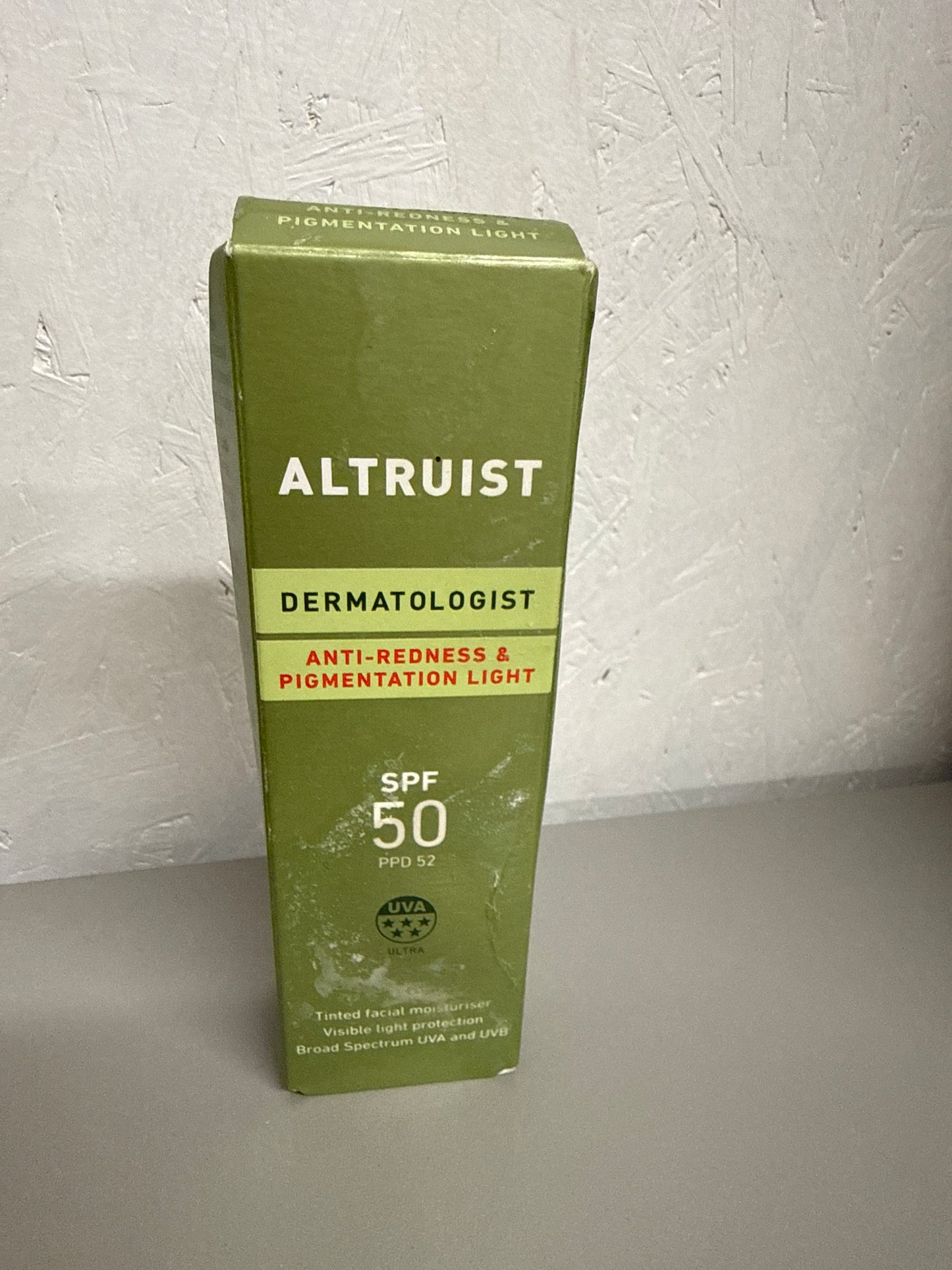 Altruist Dermatologist Anti-Redness & Pigmentation LIGHT SPF50