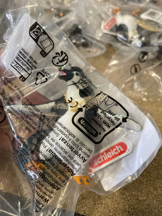 Schleich - Juri the penguin necklace