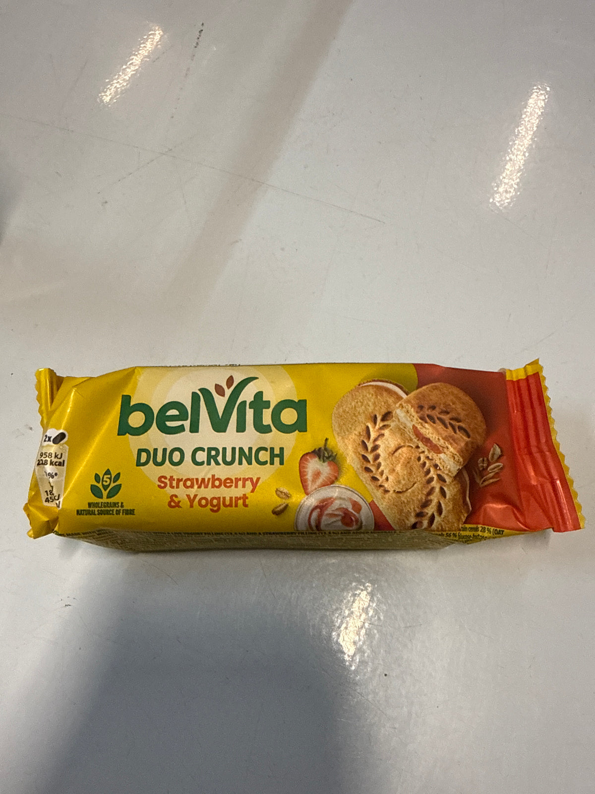 Belvita Duo Crunch Strawberry & Yogurt