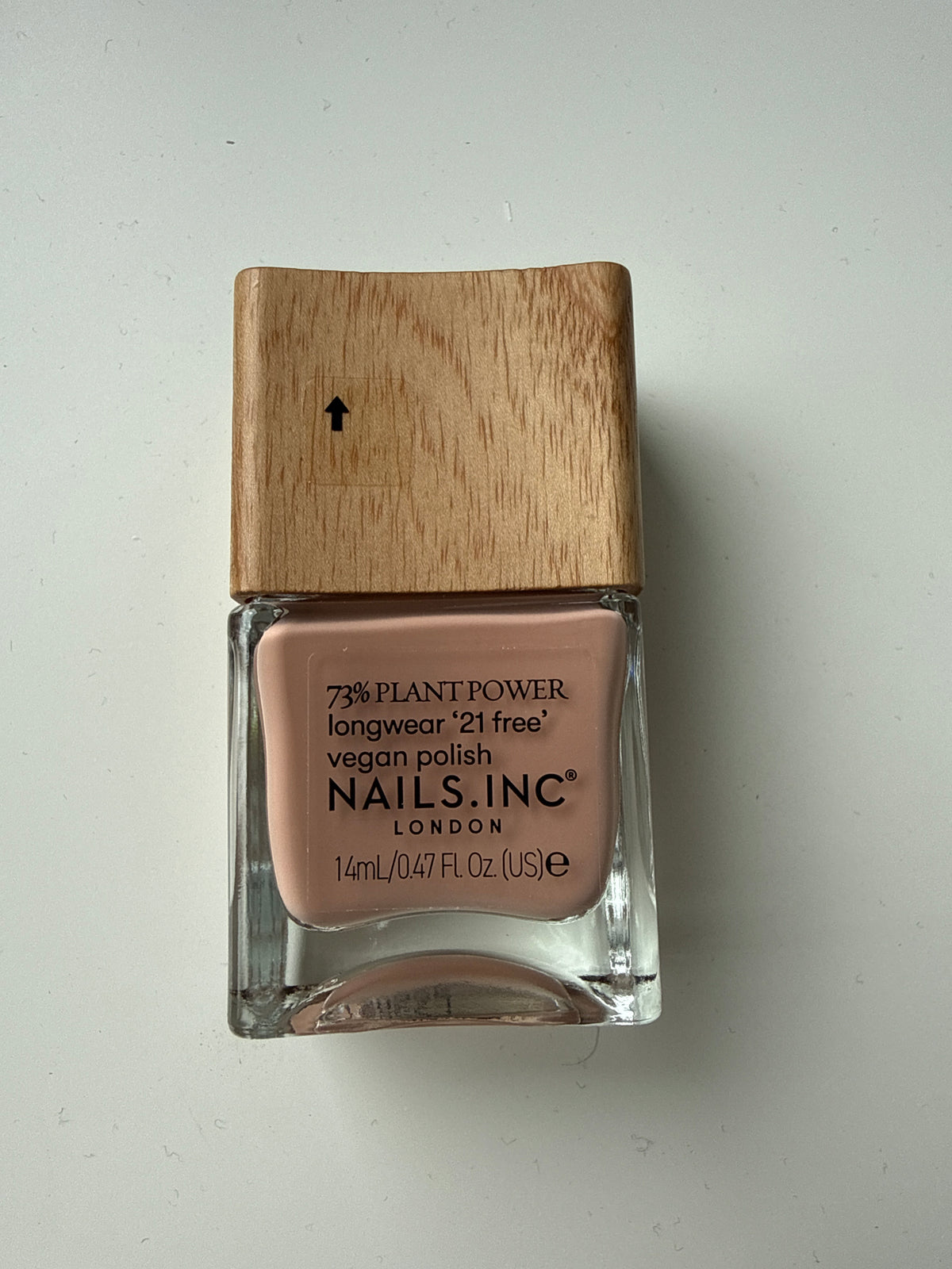 Nails Inc - Longwear ‘21 free’ vegan nail polish - Shade: Good energy efficient