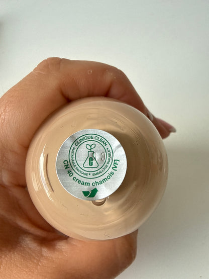 Clinique Even Better Clinical - Serum Foundation SPF20 - Shade: CN40 Cream Chamois