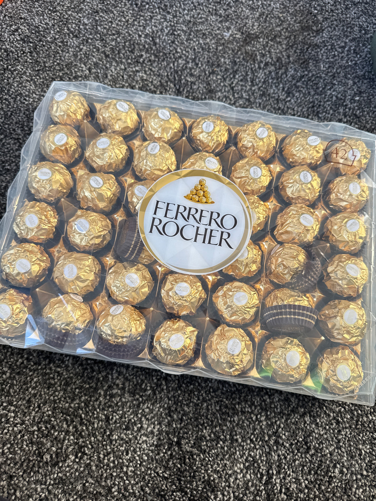 42 Ferrero Rochers