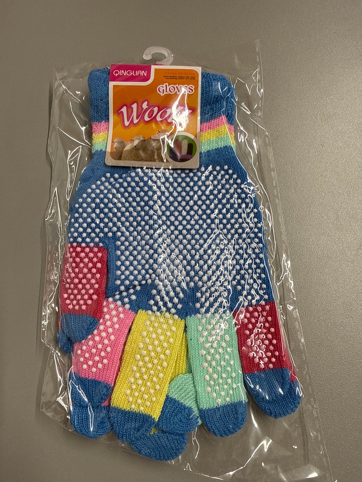 Blue kids gloves