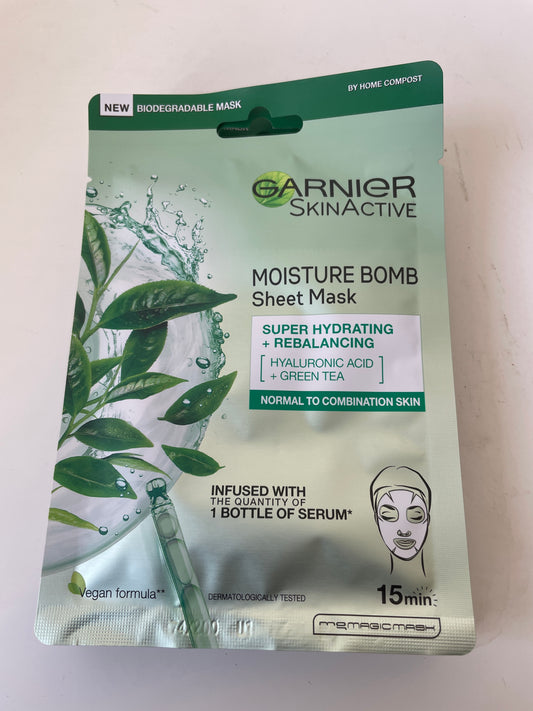 Garnier - Moisture Bomb Sheet Mask Green Normal To Combination Skin