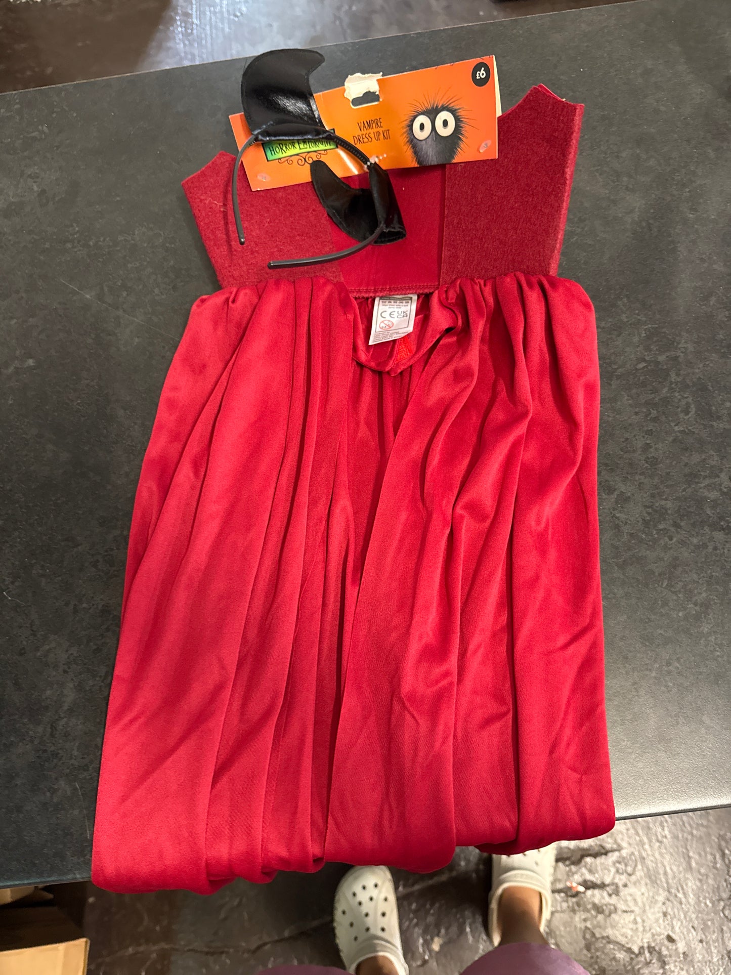 Vampire dress up kit
