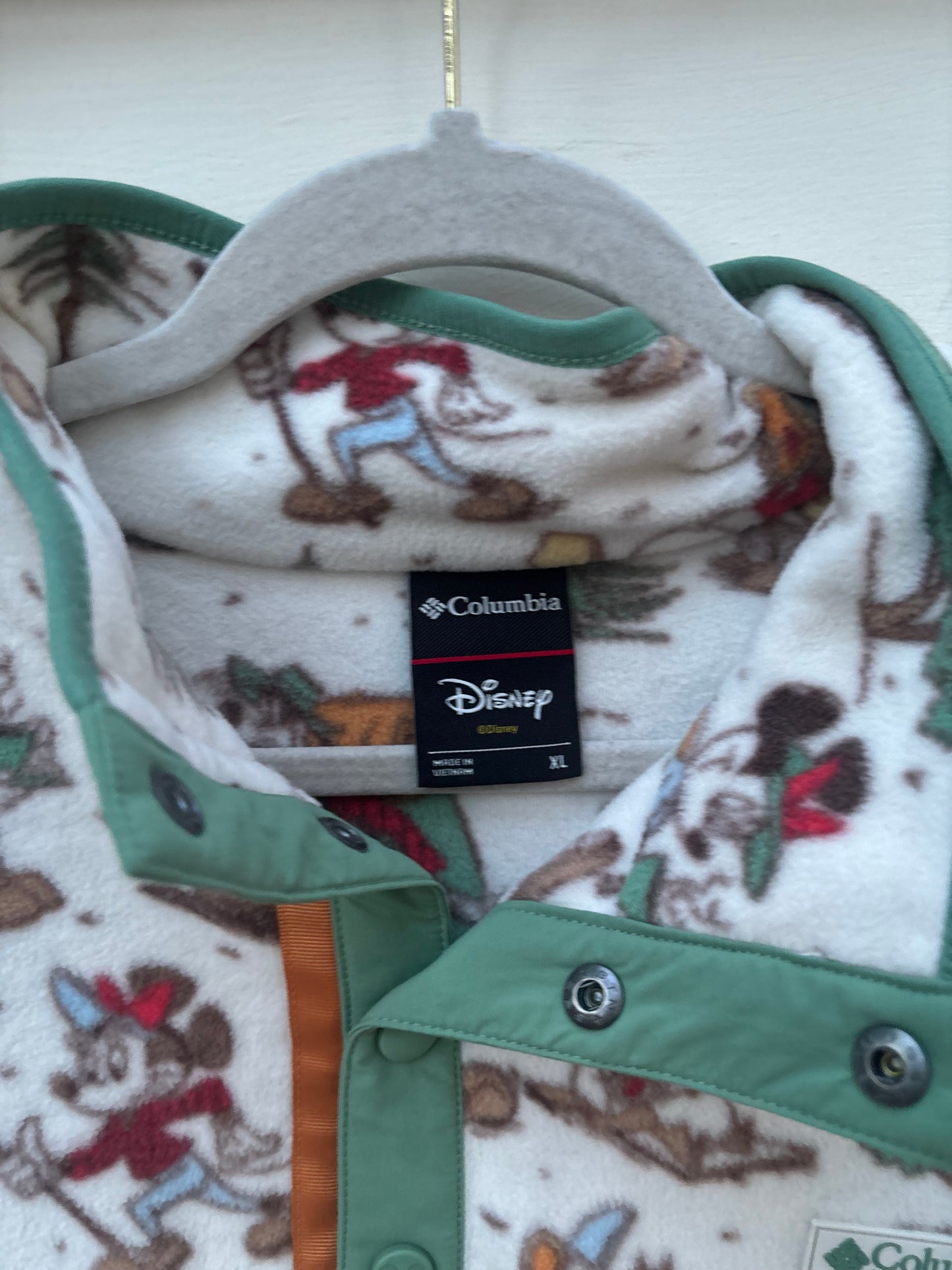 Columbia X Disney Collab Half Zip Fleece - XL