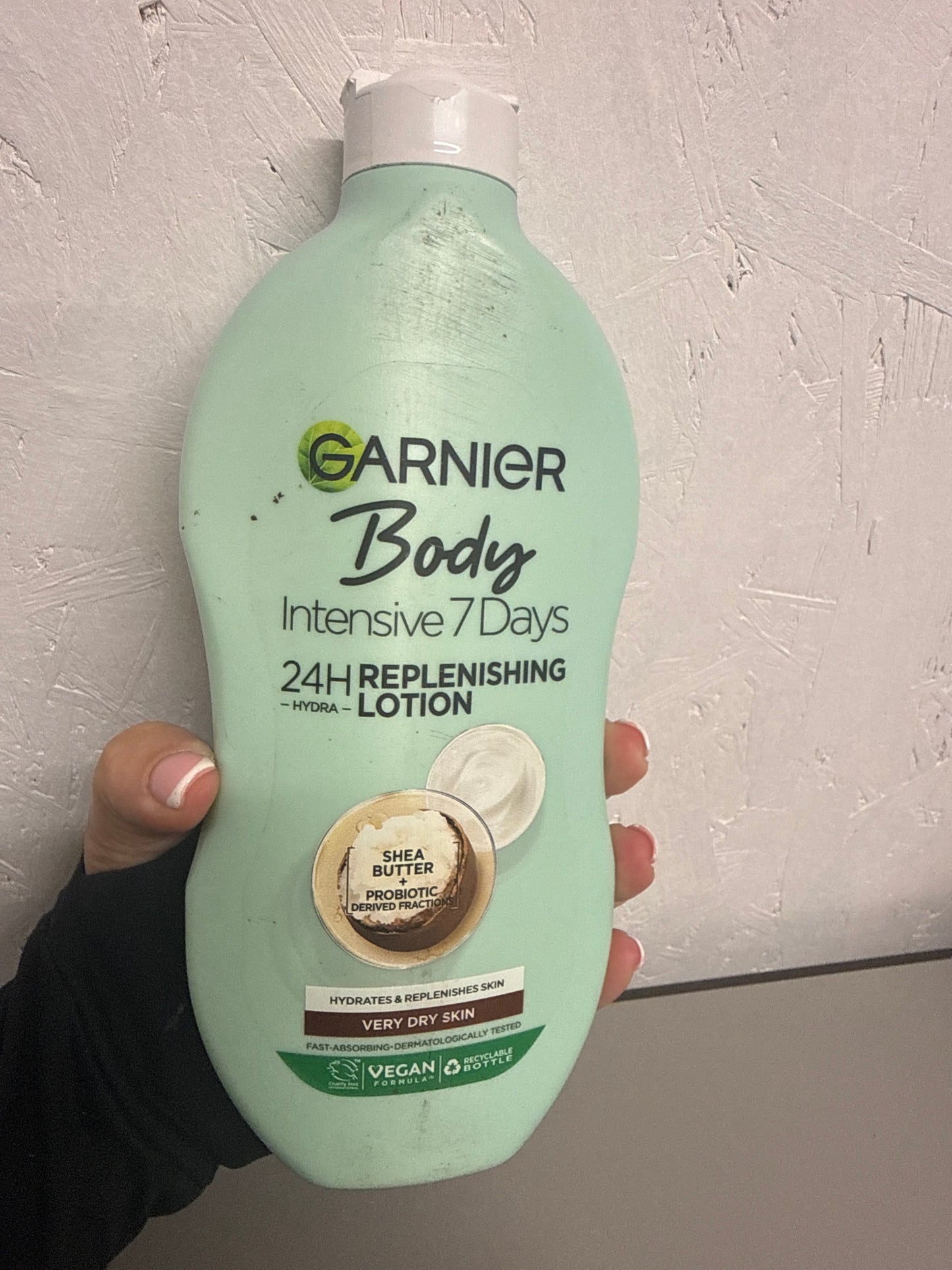 Garnier Intensive 7 Days Shea Butter & Probiotic Extract Body Lotion 400ml