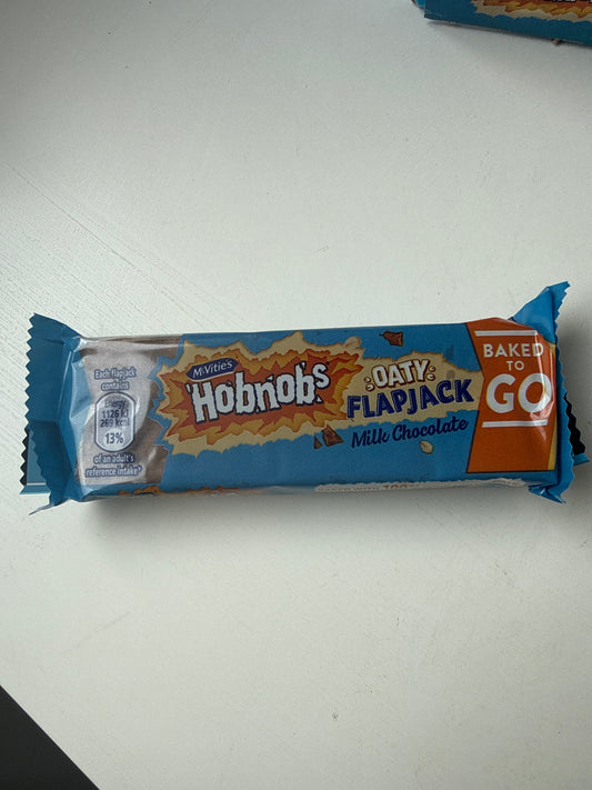 Mcvities hobnobs oaty flapjacks milk chocolate