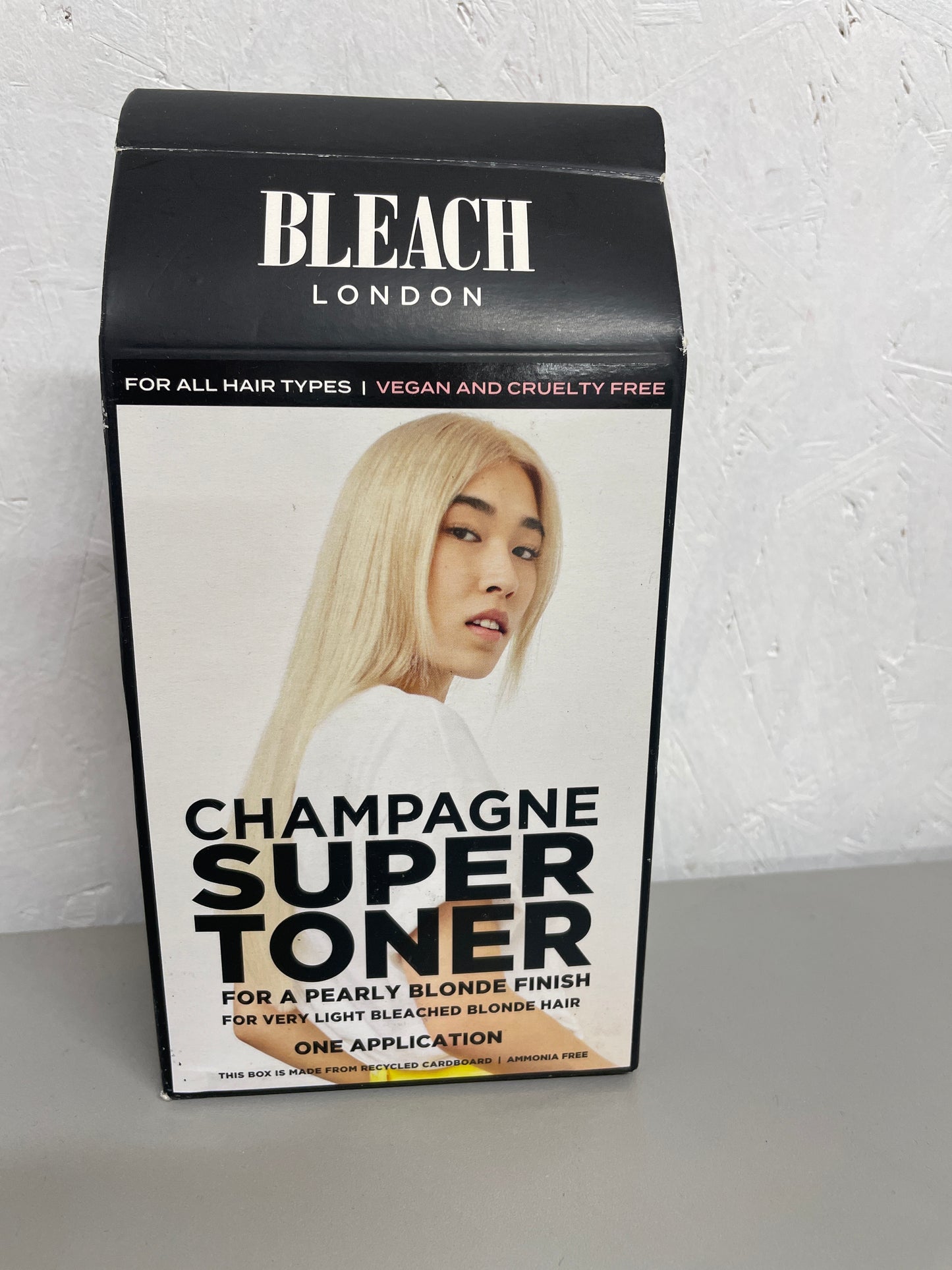 Bleach London - Champagne Super Toner