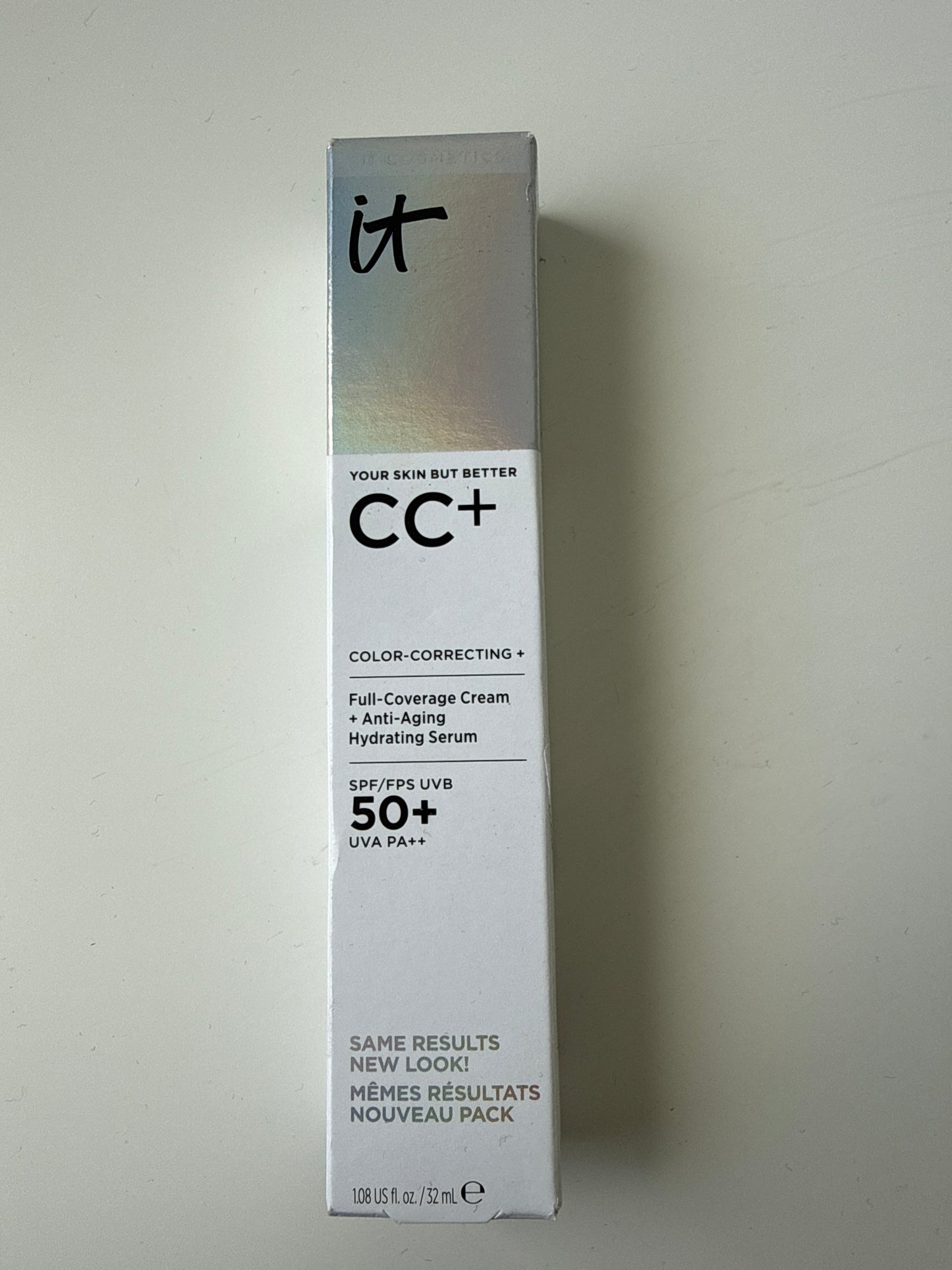 IT Cosmetics - CC+ Color-Correcting - Full coverage cream & anti-aging hydrating serum spf50+