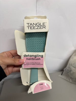 Tangle Teezer Ultimate Detangler Hairbrush