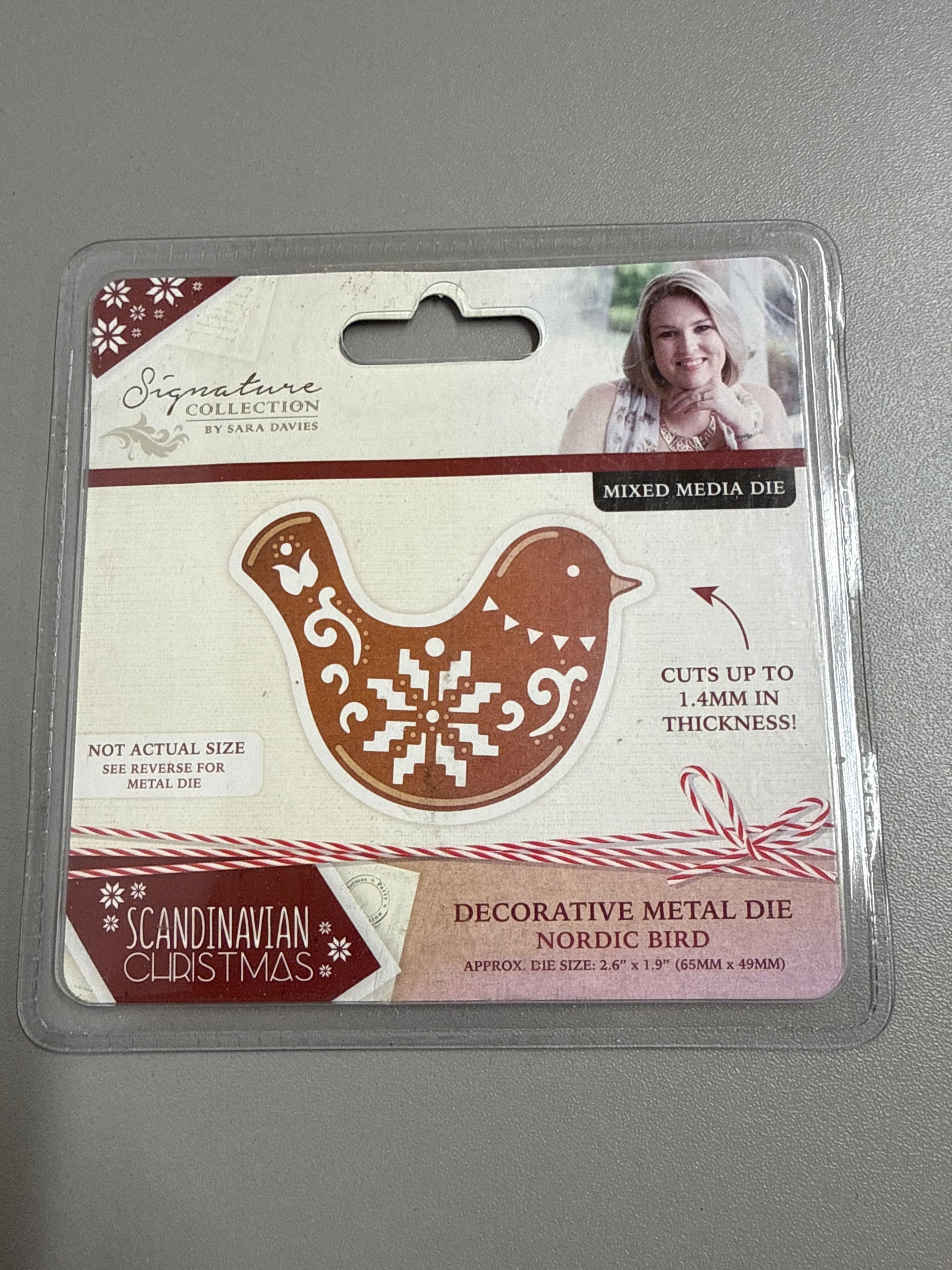 Scandinavian Christmas - Decorative Metal Die Nordic Bird