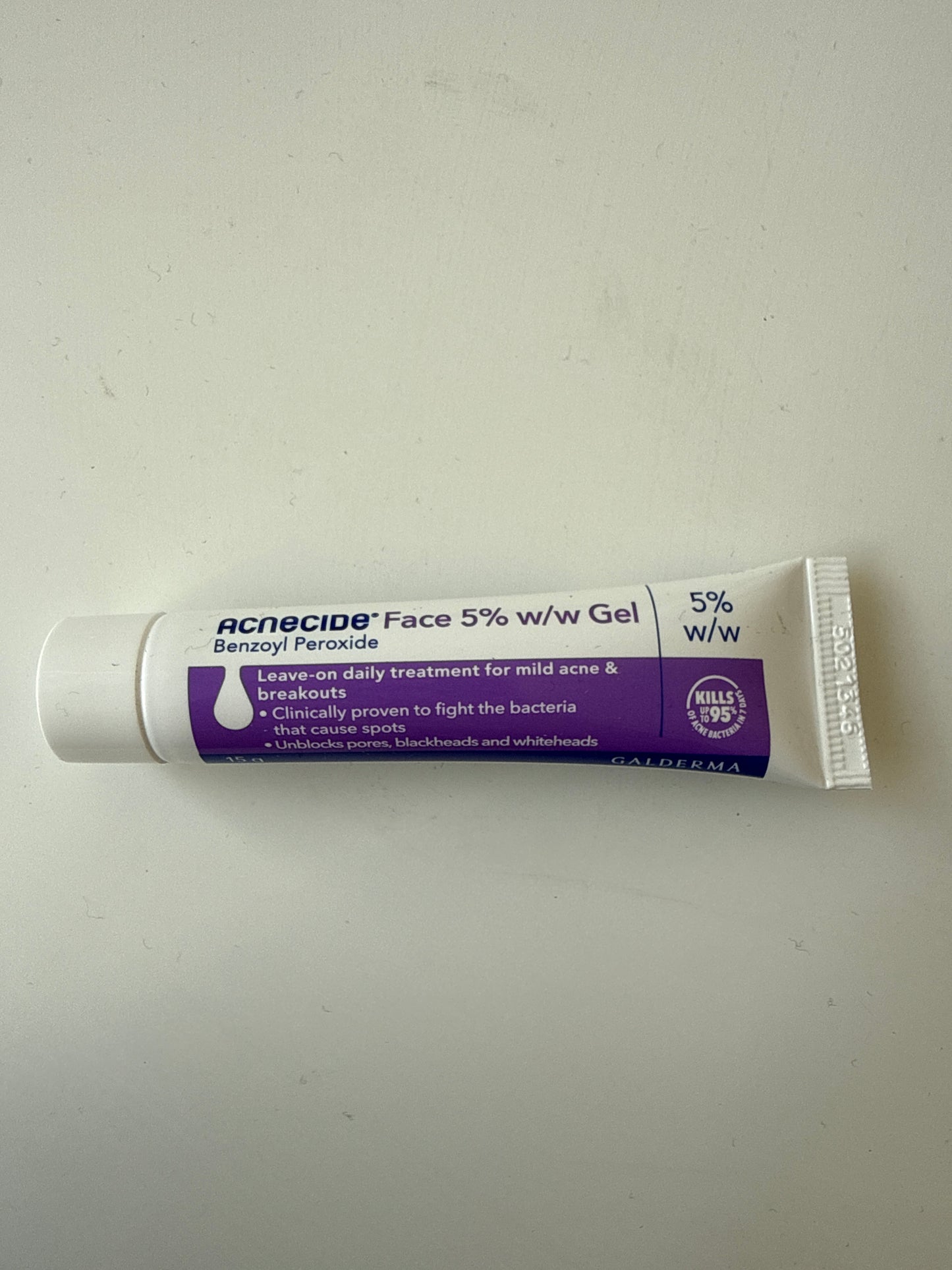 Acnecide Face Gel 5% Benzoyl Peroxide Acne Treatment for Spot Prone Skin 15g *no box*