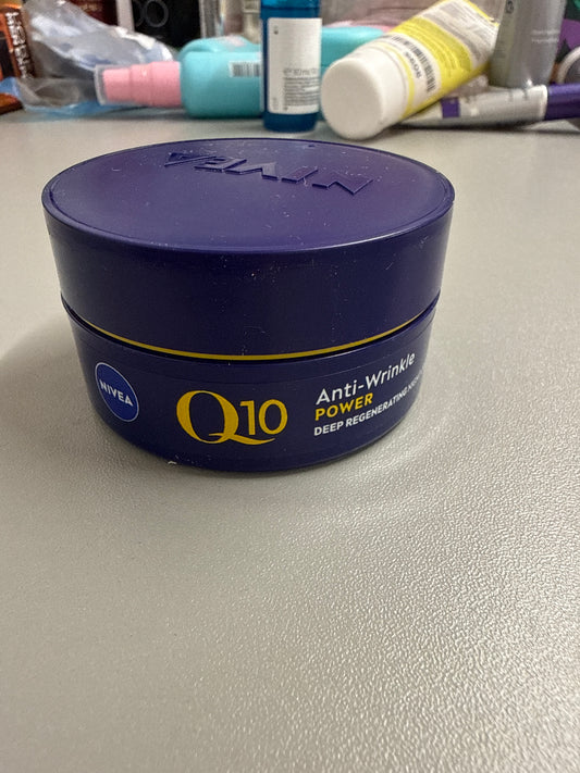 Nivea - Anti-Wrinkle Power Deep Regenerating Night Cream