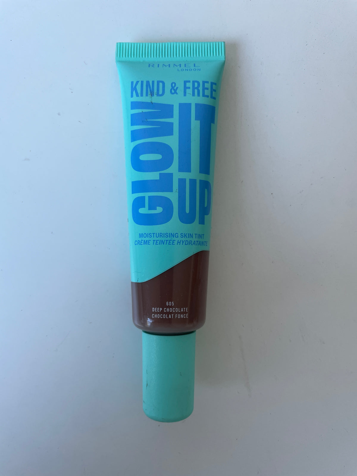 Rimmel - Glow It Up Moisturising Skin Tint - Shade: 605 Deep Chocolate