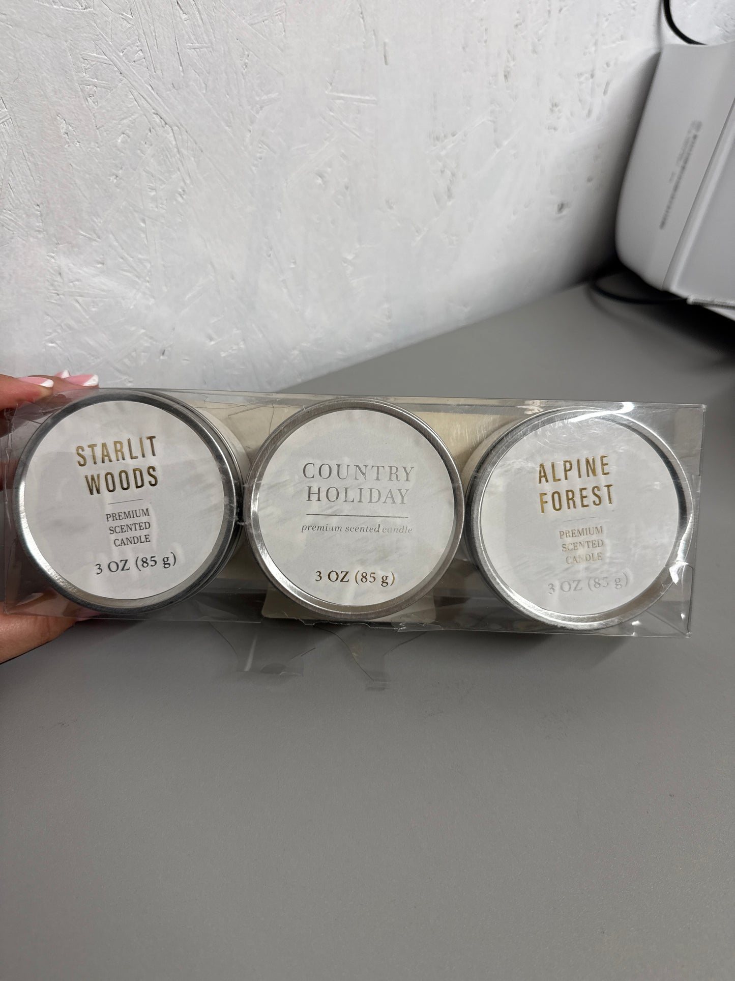 Set of 3 Candle Tins (3 x 85 Gms) - (Country Holiday, Alpine Forest, Starlit Woods)