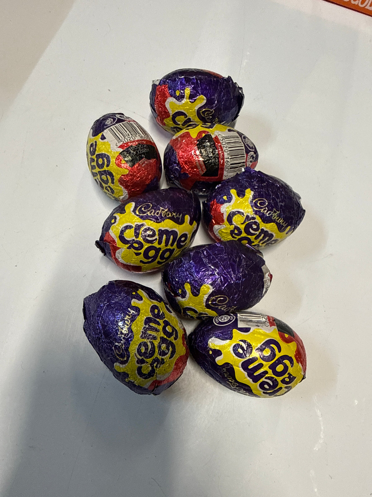 8 x Creme Egg Bundle