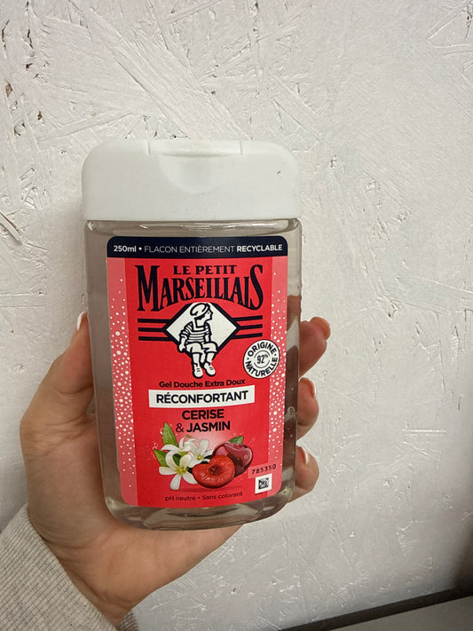 Le Petit Marseillais - Cherry & Jasmine Shower Gel - 250ml