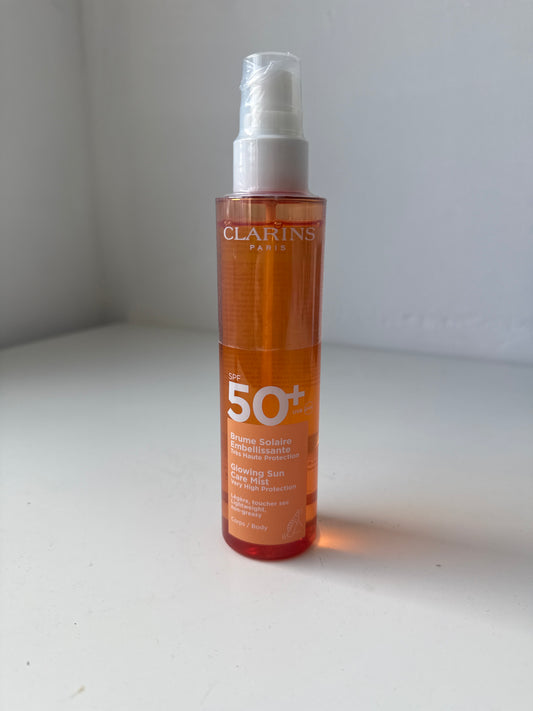 Clarins - SPF50+ Glowing sun care mist 150ml