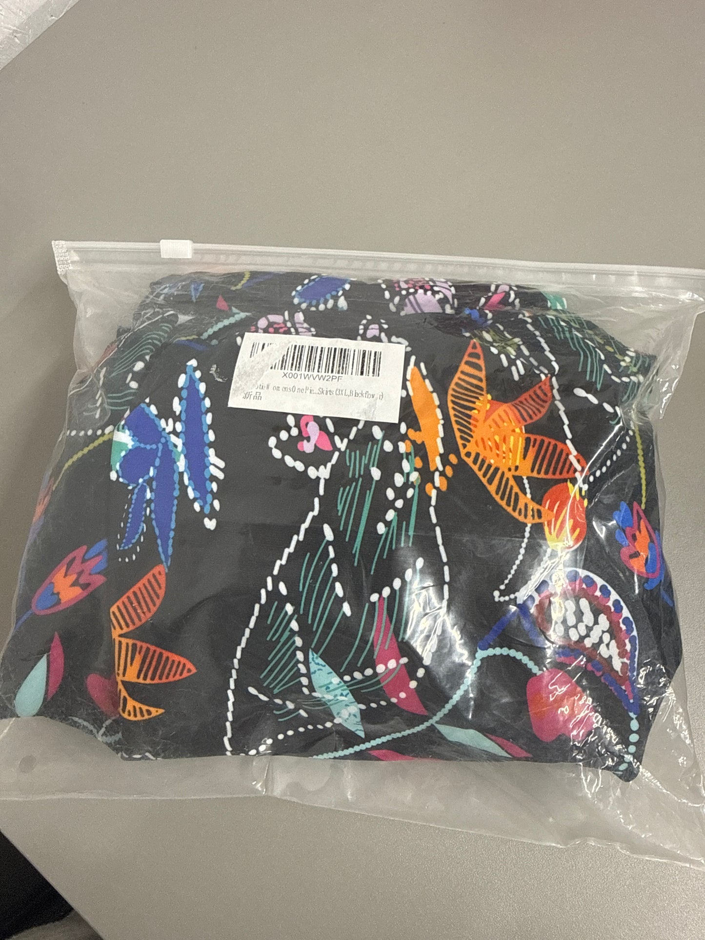 1pcs Skirt - Size: 3XL