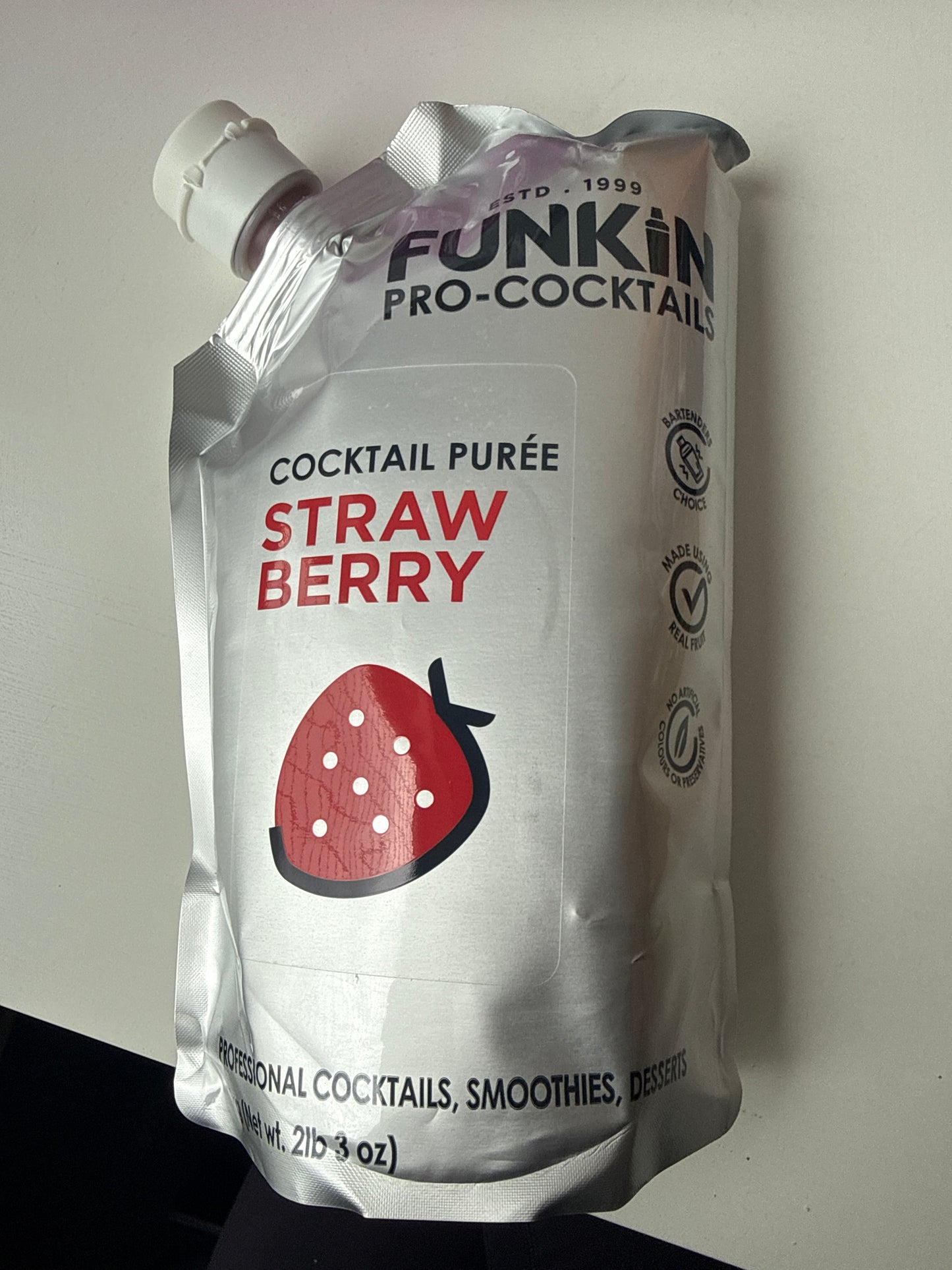 Funkin Pro-Cocktails - Cocktail Puree Strawberry Flavour 1KG