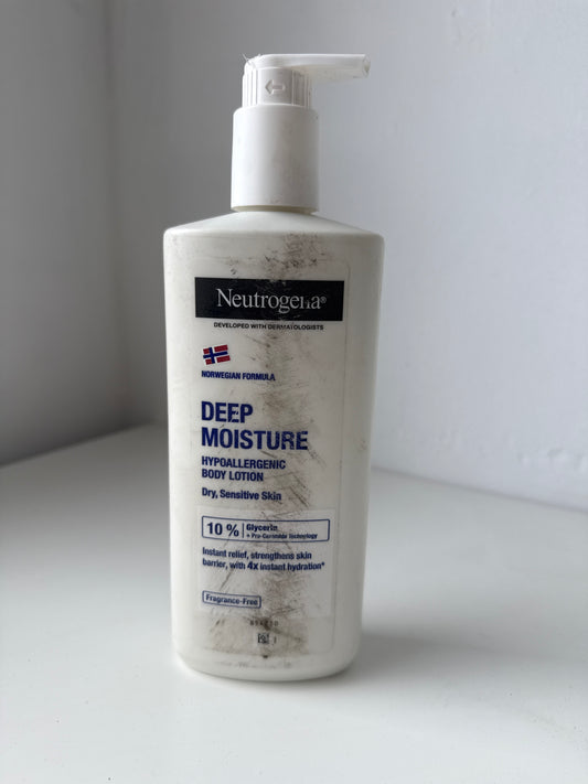 Neutrogena Deep Moisture Body Lotion - 400ml
