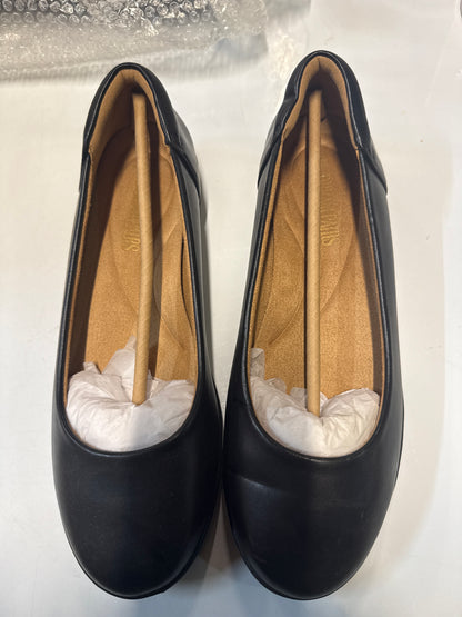 Woman’s Flat Shoes - Black - Size: UK 5.5