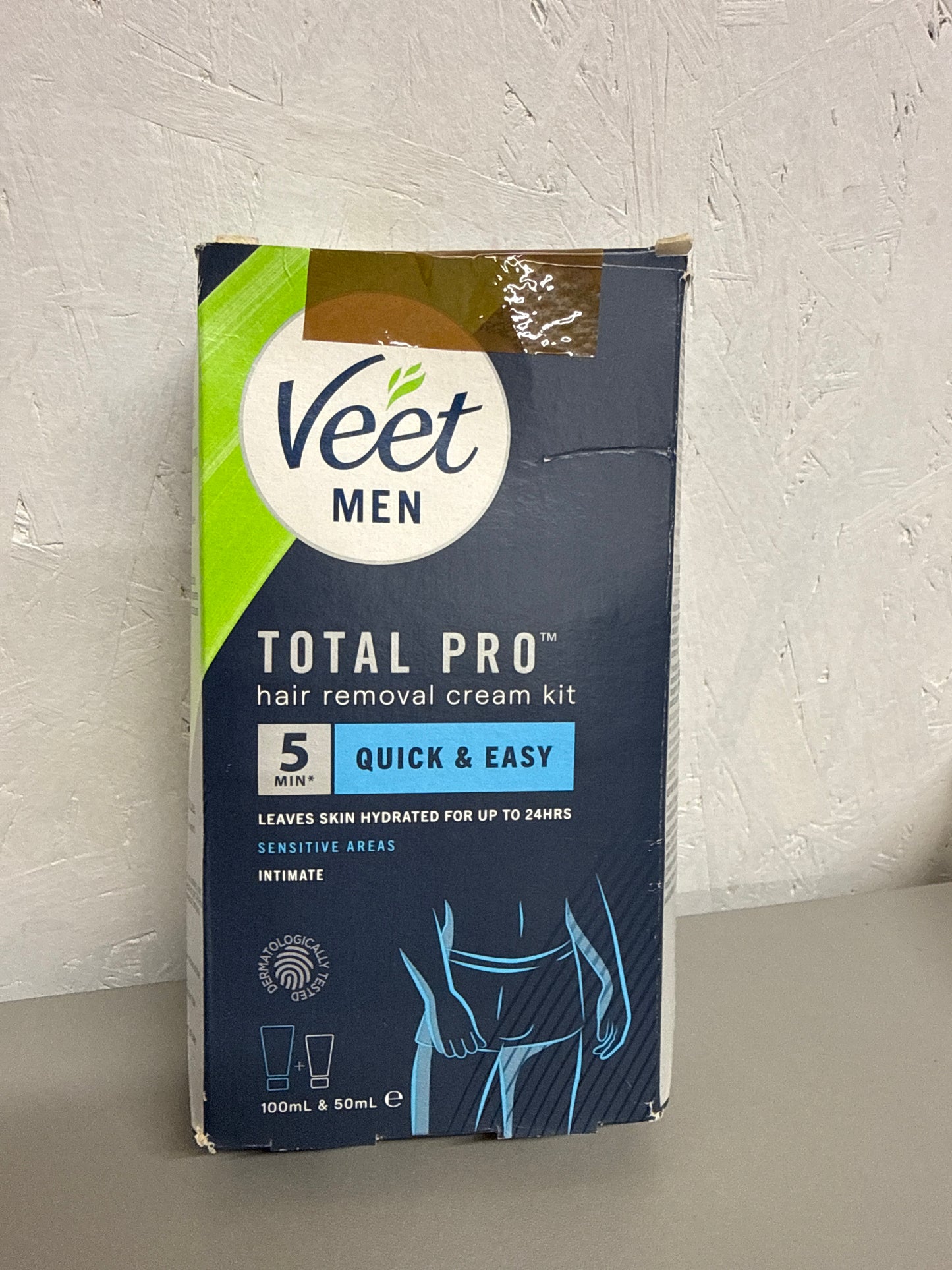 Veet Men - Total Pro Hair Removal Cream Kit - Sensitive Areas