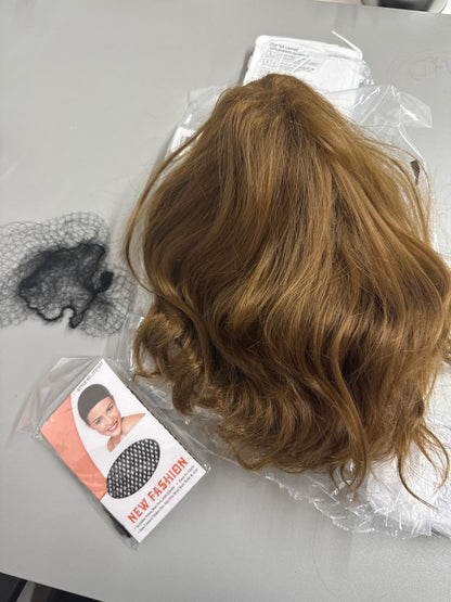 Short light brown wig