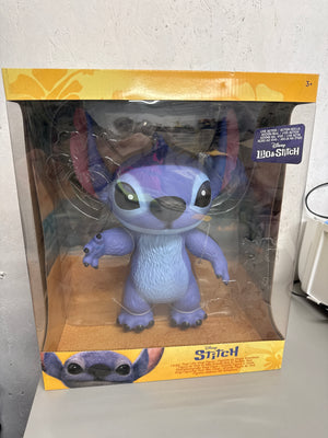 Disney Store - Larger Than Life Vinyl Figure