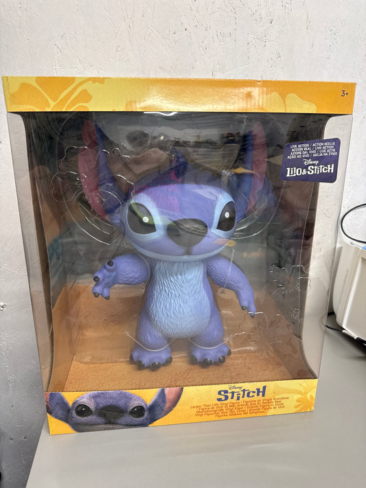 Disney Store - Larger Than Life Vinyl Figure