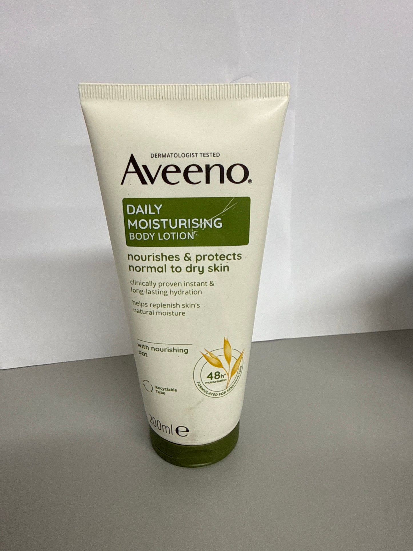 AVEENO Daily Moisturising Body Lotion 200ml