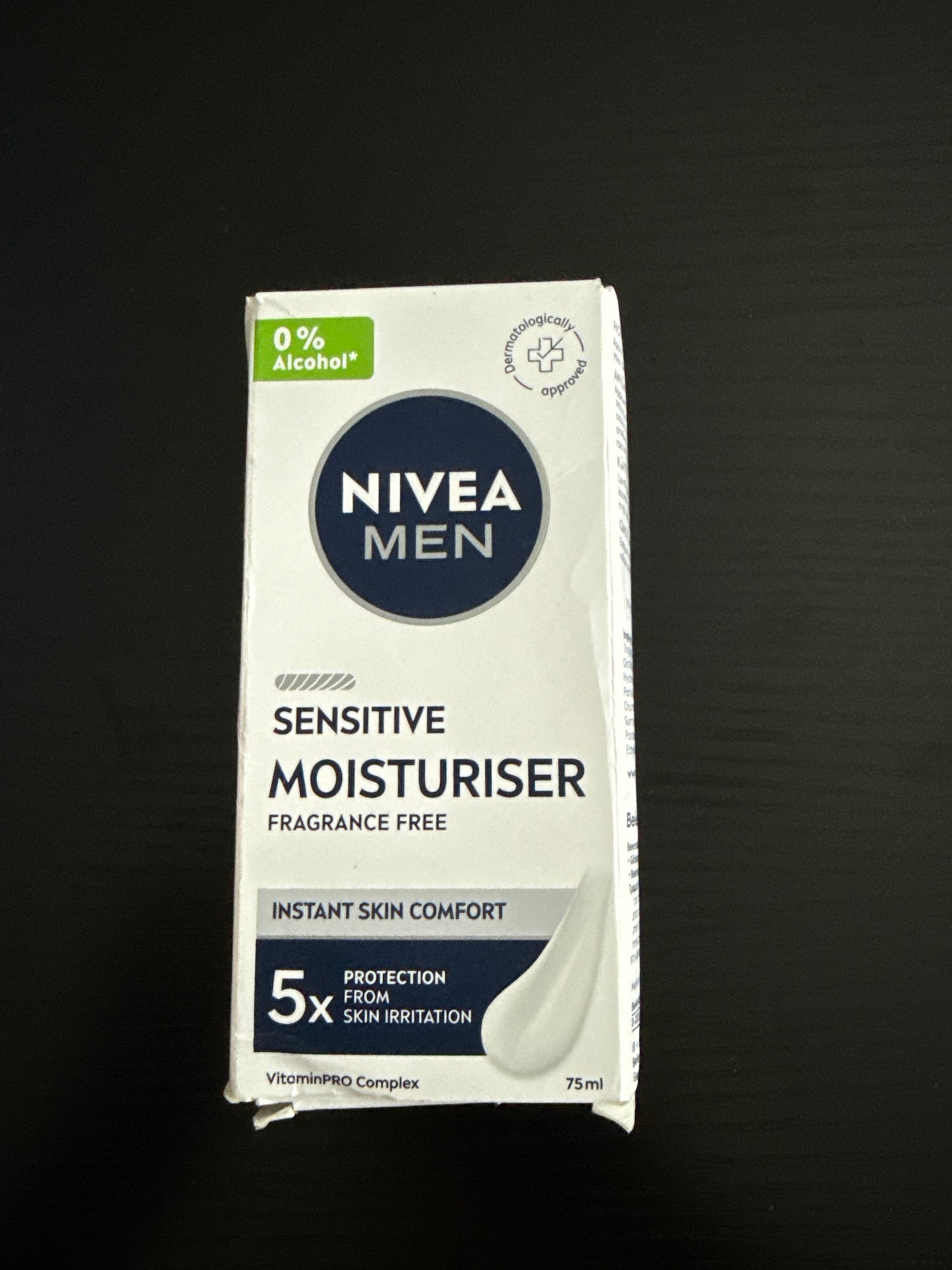 NIVEA MEN Sensitive Facial Moisturiser - 75ml