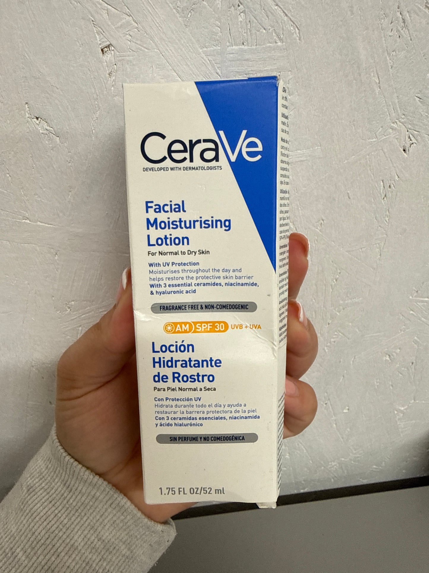 CeraVe AM Facial Moisturiser SPF30 Normal to Dry Skin 52ml