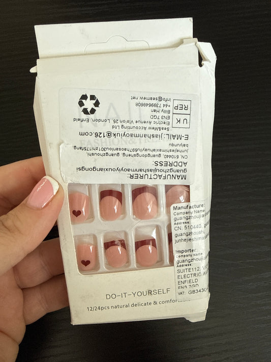 DIY stick on nails
