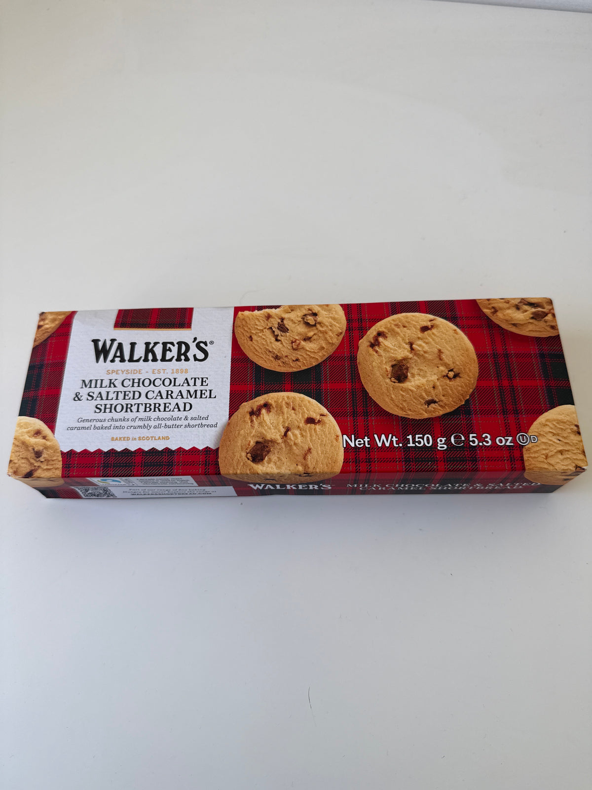 Walkers - Milk chocolate & salted caramel shortbread