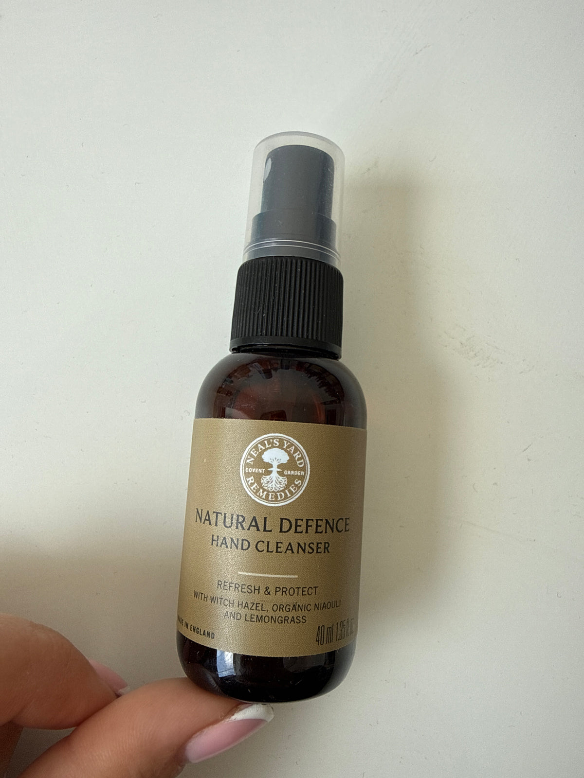 Neal’s Yard Natural Defence Hand Cleanser 40ml