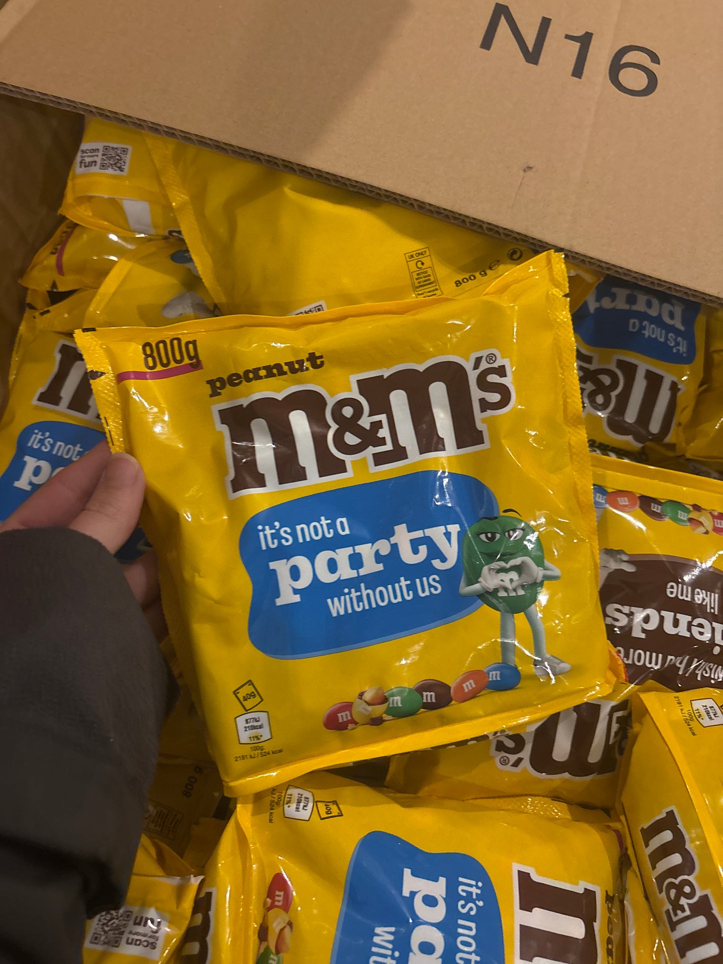 M&Ms 800g Peanut (RPP £9.99!!!)