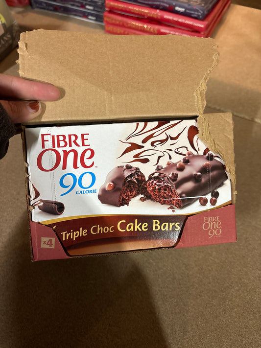 4 x 4 Fibre One 90 Calorie Triple Choc Cake Bars