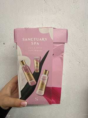 Sanctuary Spa Lily & Rose Little Moments Gift Set