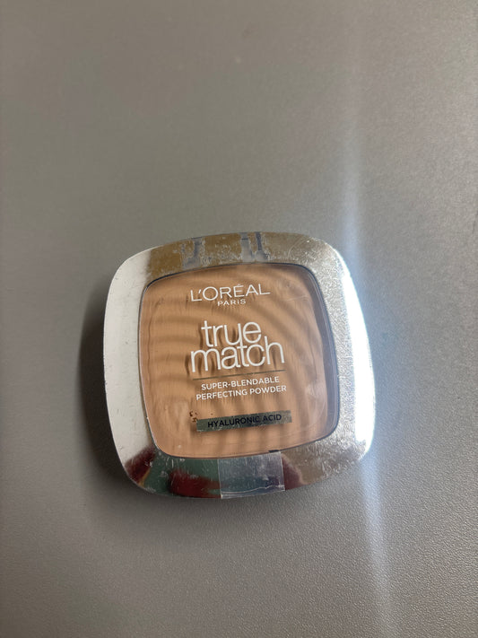 L’Oréal True Match perfecting powder