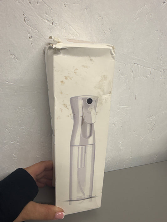 Misty Spray Bottle - 10oz capacity
