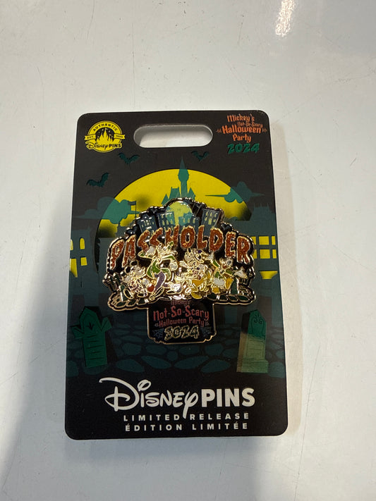 Disney Store - Mickeys Not So Scary Halloween Party 2024 Limited Release Pin