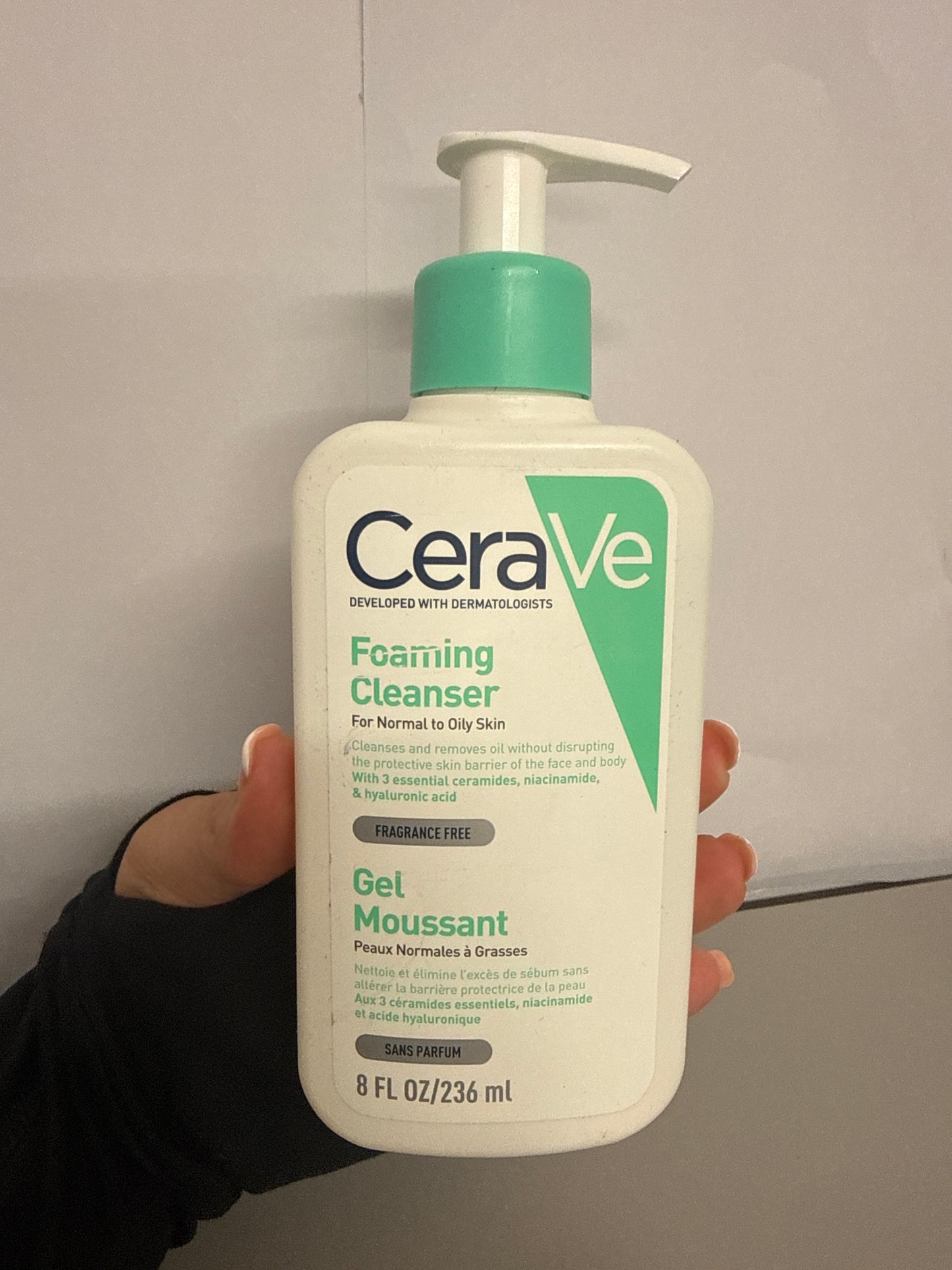 CeraVe Foaming Cleanser - 236ml