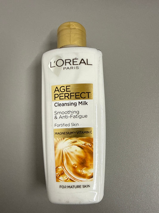 L'Oréal Paris Age Perfect Cleansing Milk 200ml