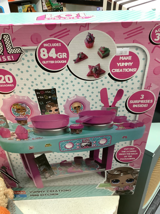lol dolls yummy creation mini kitchen