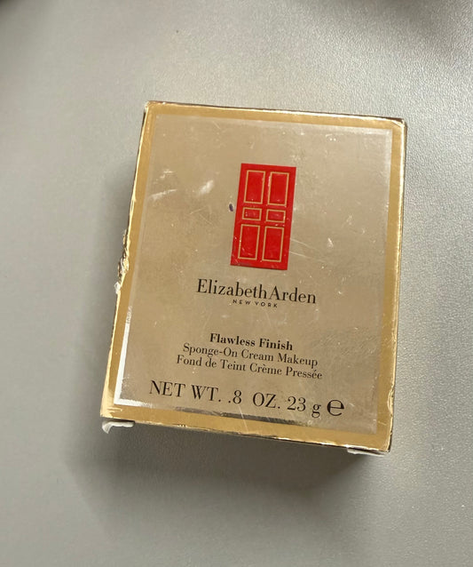 Elizabeth Arden Flawless Finish Sponge-On Cream Makeup - 06 Toasty Beige