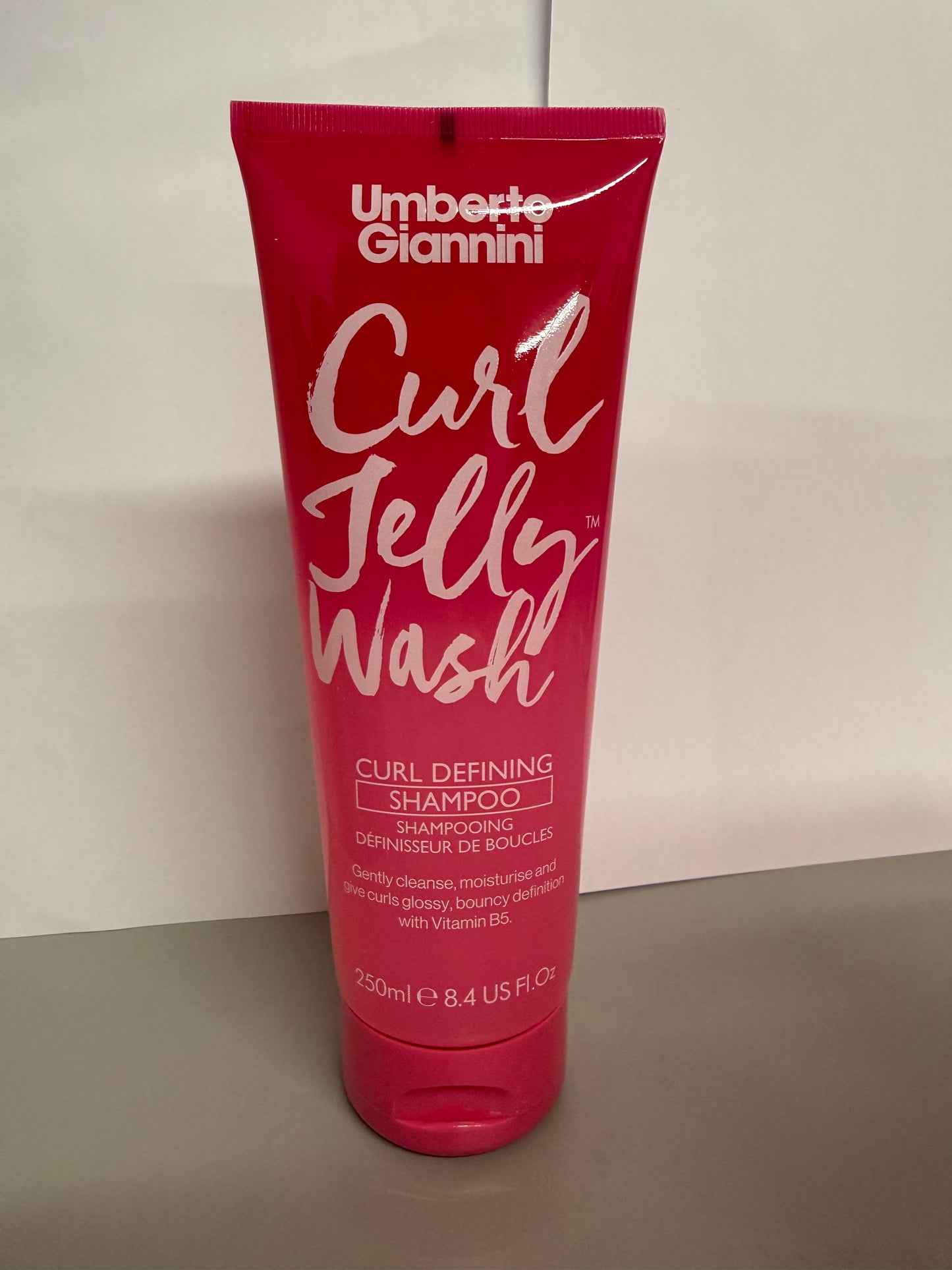 Umberto Giannini curl jelly care curl defining shampoo - 250ml