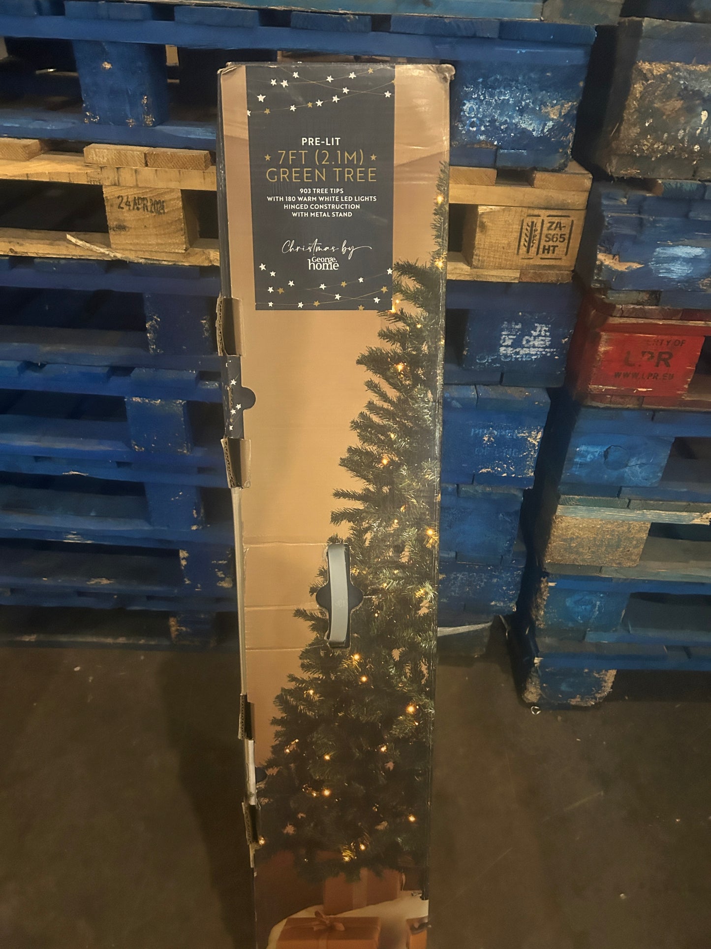 7ft pre lit tree